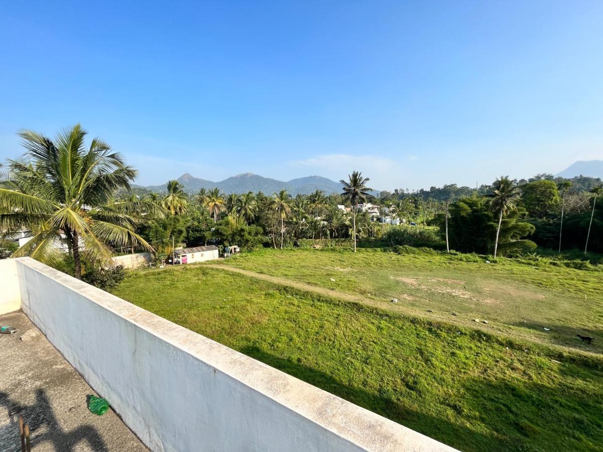 Wayanad Biriyomz Residency, Kalpatta, Low Cost Rooms And Deluxe Apartment Exterior photo